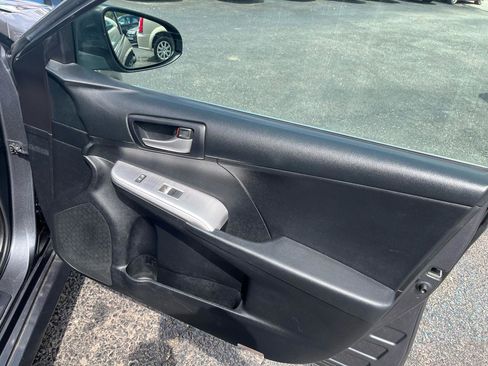 Used 2012 Toyota Camry SE image 29