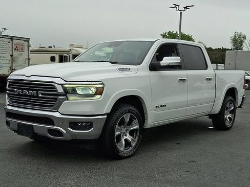 Used 2022 RAM 1500 Laramie AWD/4WD image 6