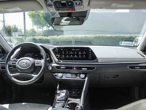 Certified 2023 Hyundai Sonata Limited FWD image 16
