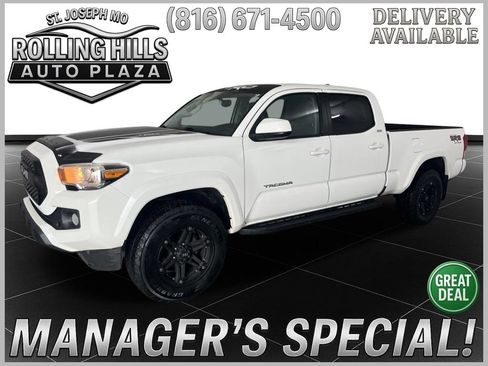 Used 2016 Toyota Tacoma SR5 AWD/4WD image 1