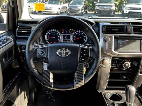 Used 2019 Toyota 4Runner SR5 image 9