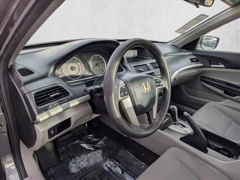Used 2011 Honda Accord LX image 10