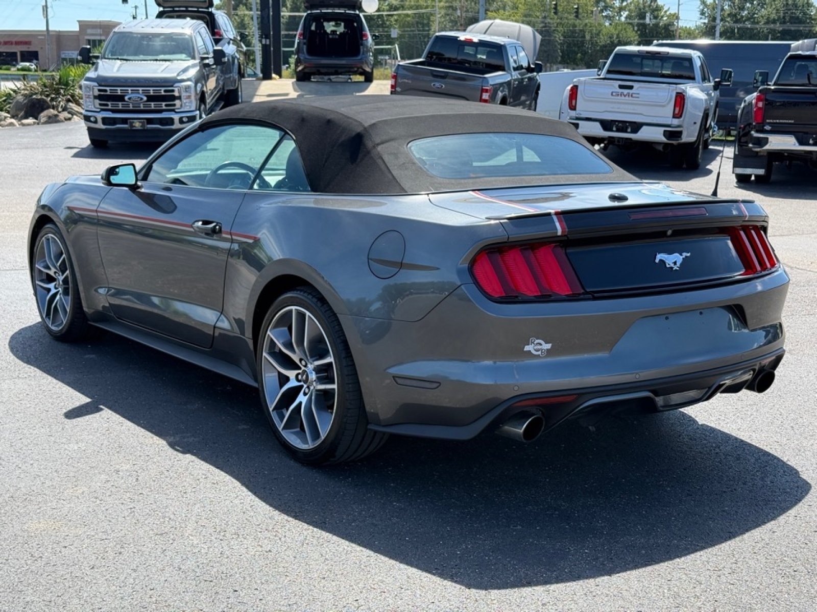 Used 2015 Ford Mustang Premium RWD image 6