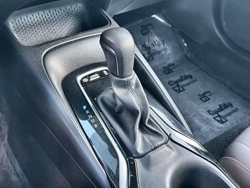 Used 2024 Toyota Corolla SE FWD image 19