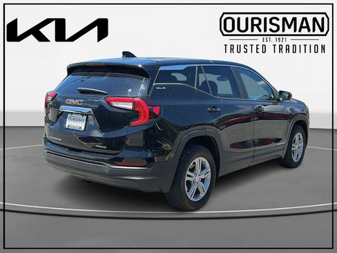 Used 2024 GMC Terrain SLE AWD/4WD image 4