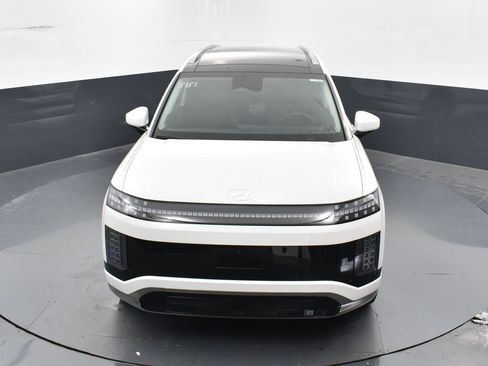 New 2026 Hyundai Ioniq 9 Calligraphy image 26