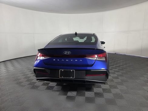 Used 2026 Hyundai Elantra Sport FWD image 6