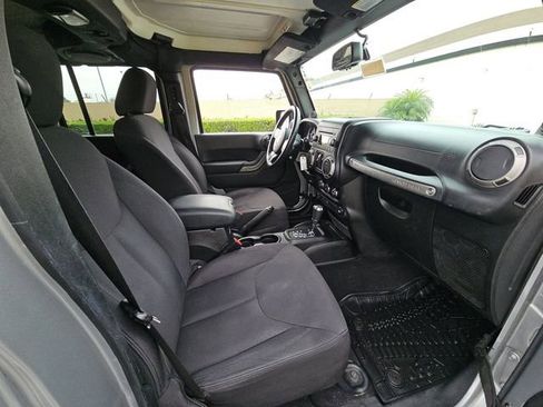 Used 2014 Jeep Wrangler Unlimited Sport w/ Quick Order Package 24S AWD/4WD image 6