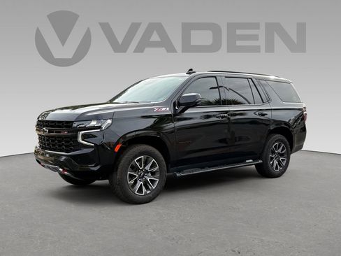 Used 2024 Chevrolet Tahoe Z71 w/ Luxury Package image 24