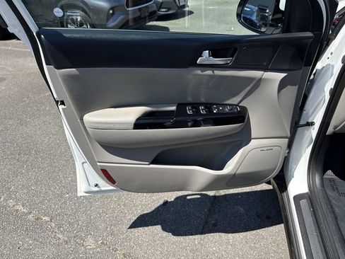 Used 2020 Kia Sportage SX AWD/4WD image 13