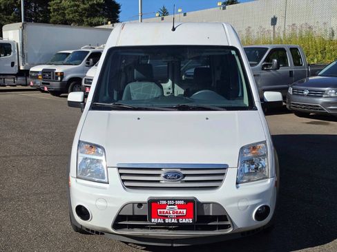 Used 2013 Ford Transit Connect XLT Premium FWD image 3