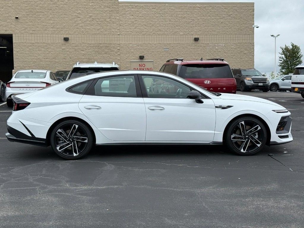 New 2025 Hyundai Sonata N Line FWD image 2