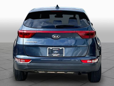 Used 2017 Kia Sportage LX AWD/4WD image 5
