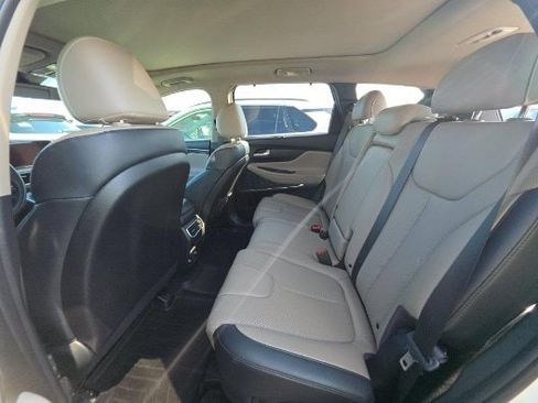 Used 2023 Hyundai Santa Fe SEL w/ Premium Package FWD image 16