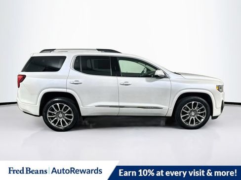 Used 2023 GMC Acadia Denali w/ Denali Technology Package AWD/4WD image 10