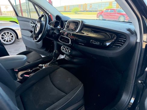 Used 2016 FIAT 500X Easy image 32