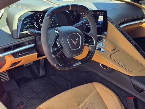 Used 2025 Chevrolet Corvette E-Ray AWD/4WD image 18