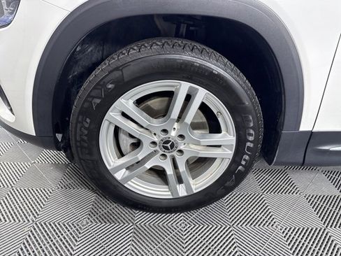 Used 2021 Mercedes-Benz GLB 250 image 9