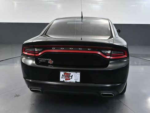 Used 2016 Dodge Charger SE AWD/4WD image 6