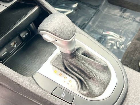 Used 2022 Kia Forte LXS image 16