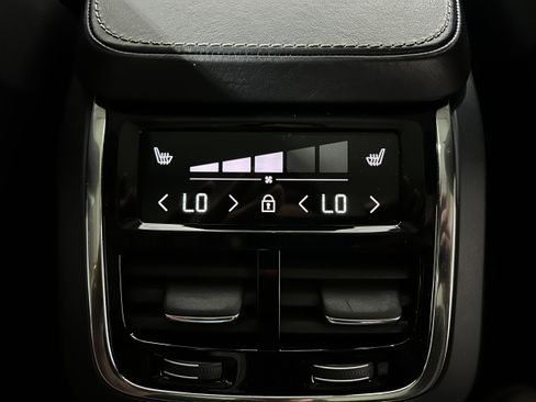 Used 2021 Volvo XC90 T8 Inscription AWD/4WD image 31