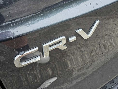 Used 2024 Honda CR-V LX image 11