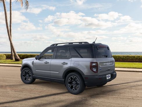 New 2025 Ford Bronco Sport Outer Banks w/ Outer Banks Tech Package+ AWD/4WD image 21