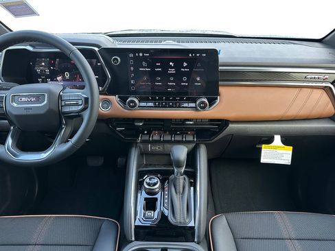 New 2026 GMC Canyon AT4 image 12