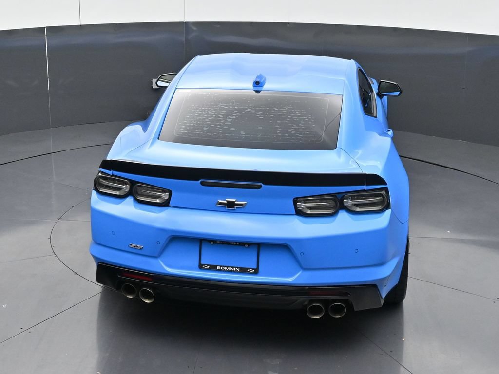 Used 2023 Chevrolet Camaro SS RWD image 12
