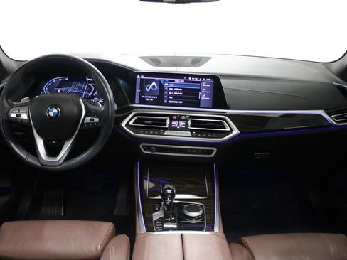 Used 2021 BMW X5 xDrive40i w/ Premium Package image 37