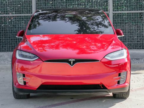Used 2017 Tesla Model X 75D AWD/4WD image 6