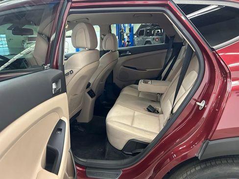 Used 2017 Hyundai Tucson Sport AWD/4WD image 19