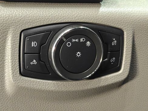 Used 2018 Ford F150 XL w/ Equipment Group 101A Mid RWD image 37