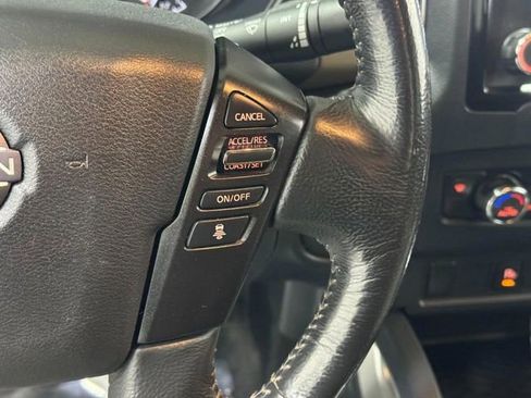 Used 2022 Nissan Frontier SV w/ Technology Package AWD/4WD image 17