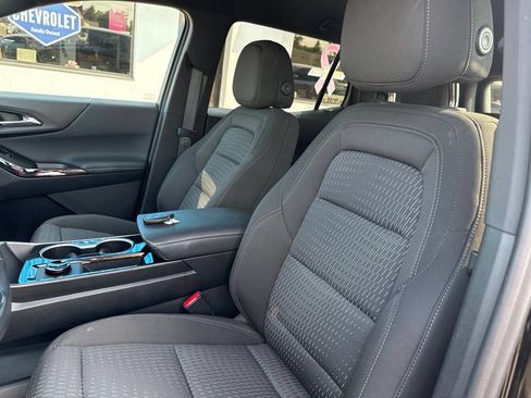 Used 2026 Chevrolet Equinox LT AWD/4WD image 35