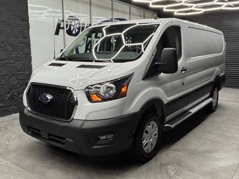 Used 2025 Ford Transit 250 Low Roof w/ Exterior Upgrade Package RWD image 3