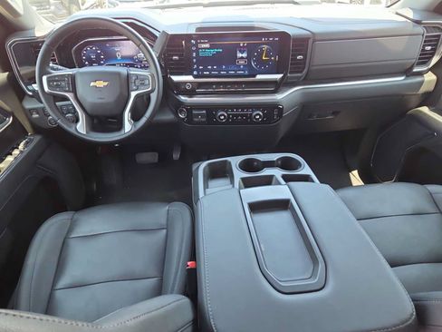 Used 2024 Chevrolet Silverado 2500 LTZ AWD/4WD image 14