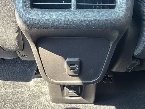 Used 2021 GMC Terrain SLE w/ Driver Convenience Package FWD image 39