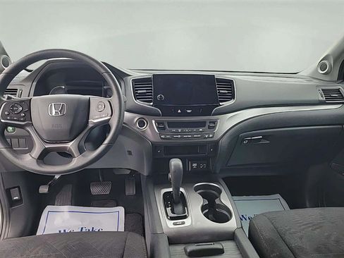 Used 2019 Honda Pilot EX image 11