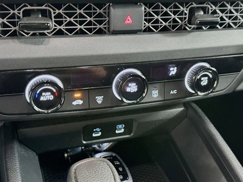 Used 2025 Honda Accord LX image 22