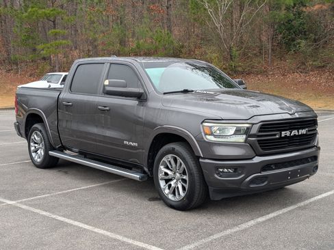Used 2022 RAM 1500 Laramie w/ Sport Appearance Package image 11