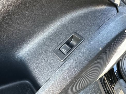 New 2025 Audi Q5 Premium Plus AWD/4WD image 12