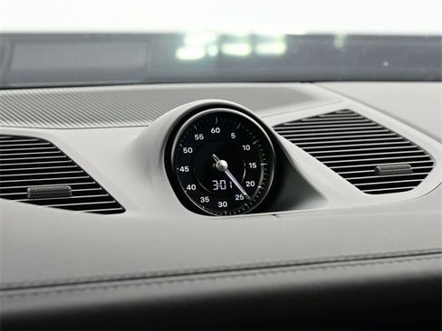 New 2026 Porsche Cayenne E-Hybrid image 11