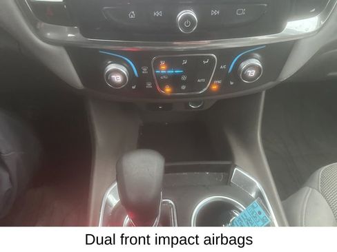 Used 2021 Chevrolet Traverse LT AWD/4WD image 23