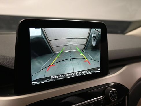 Used 2022 Ford Escape SEL w/ Technology Package FWD image 16