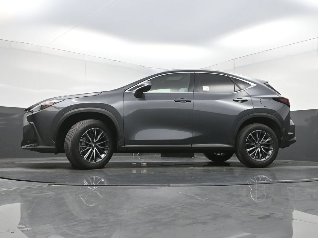 Used 2025 Lexus NX 250 FWD w/ Accessory Package (Z2) image 29