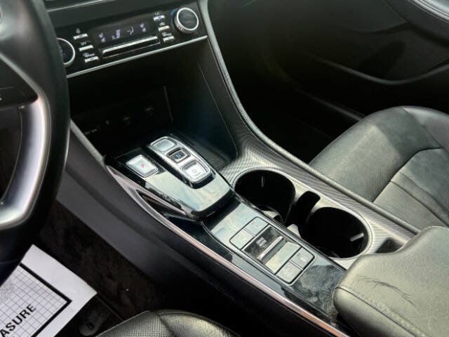 Used 2022 Hyundai Sonata Limited FWD image 13