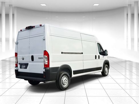 New 2026 RAM ProMaster 2500 w/ Convenience Group image 3