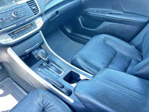 Used 2015 Honda Accord Sport image 19
