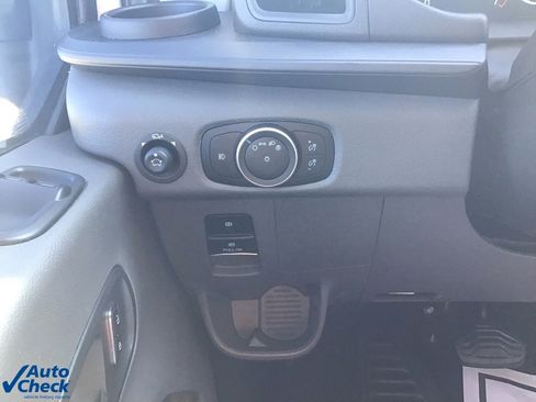 Used 2023 Ford Transit 350 XLT image 28